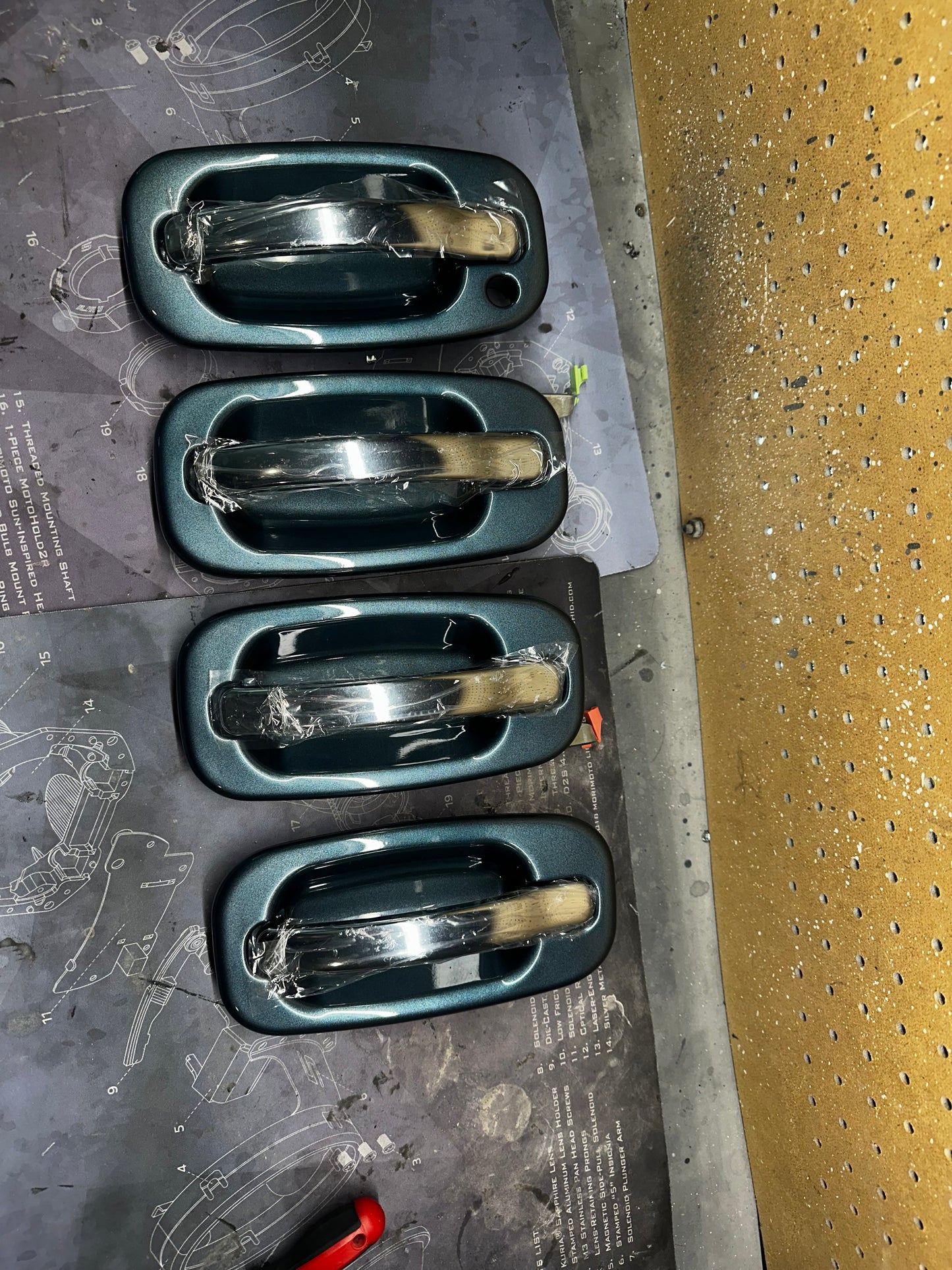 1999-2006 GM Silverado/Sierra Color Matched Door Handles