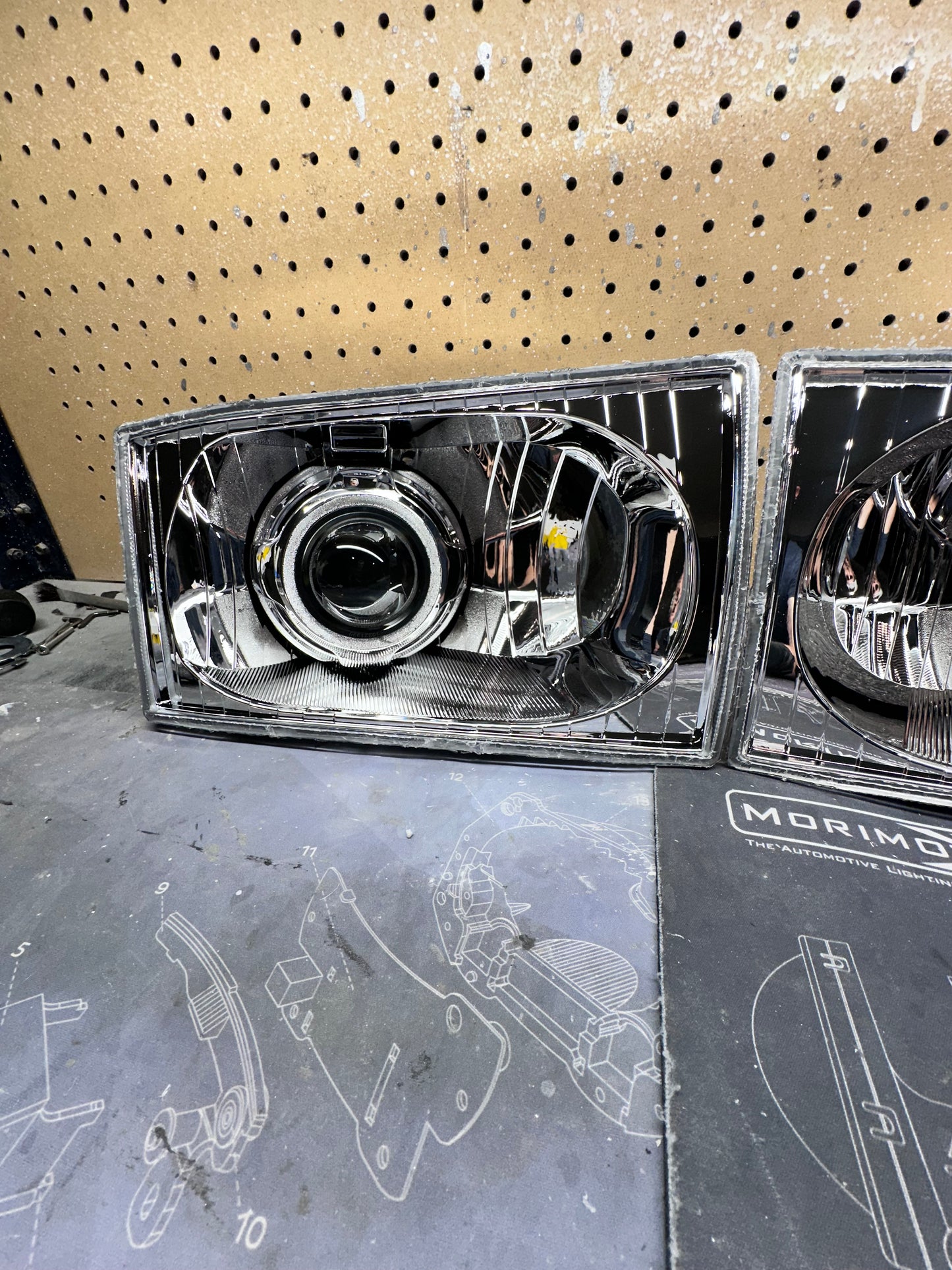 99-04 Ford Superduty Projector Healdights