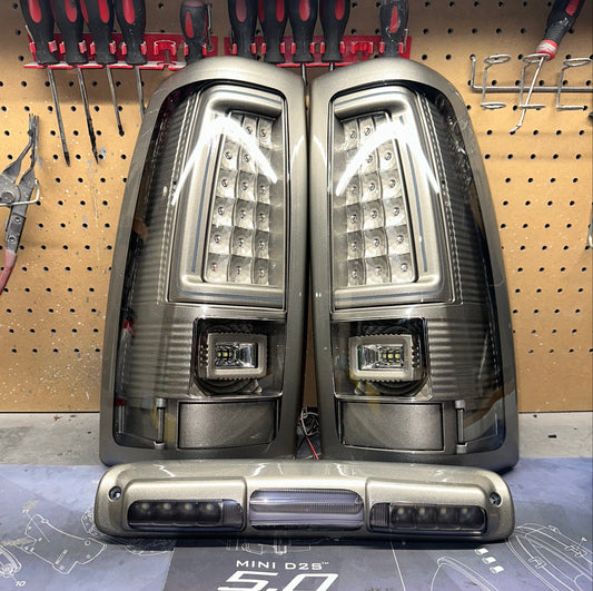 99-06 GM Silverado/Seirra Colormatched C Bar Taillights