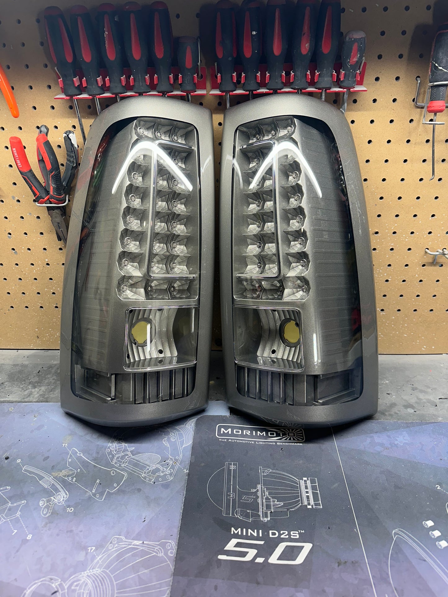 99-06 GM Silverado/Sierra Colormatched Led Taillights